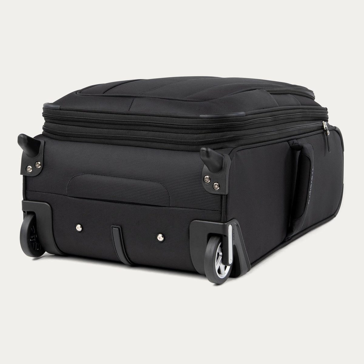 Travelpro Maxlite 5 Carry-On Rollaboard Luggage