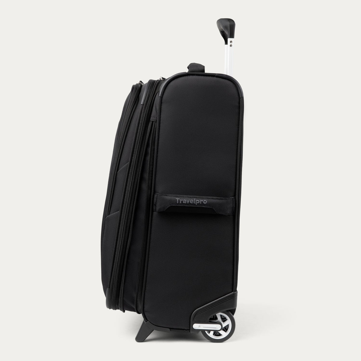 Travelpro Maxlite 5 Carry-On Rollaboard Luggage