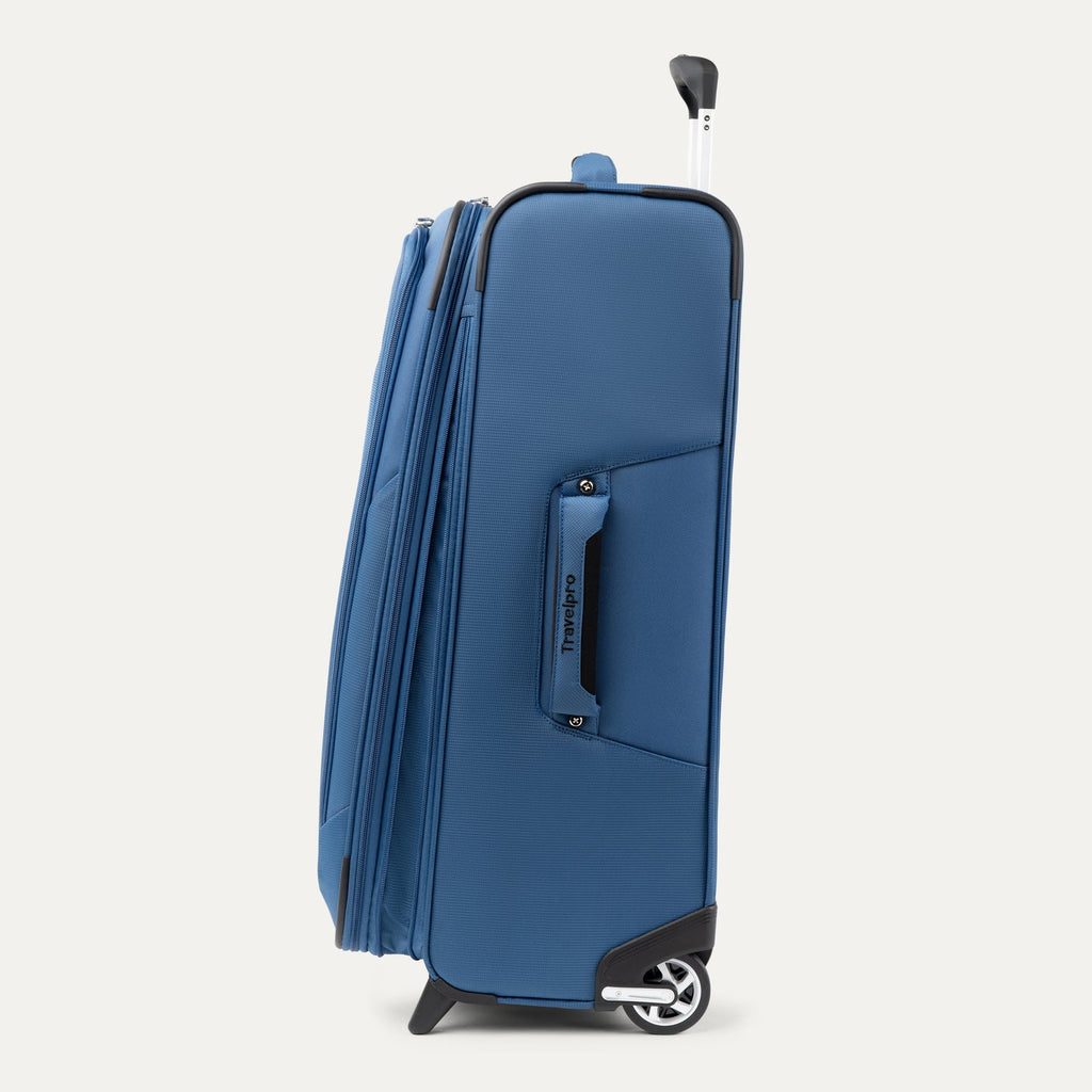 Travelpro Maxlite 5 Medium Check-In Rollaboard Luggage