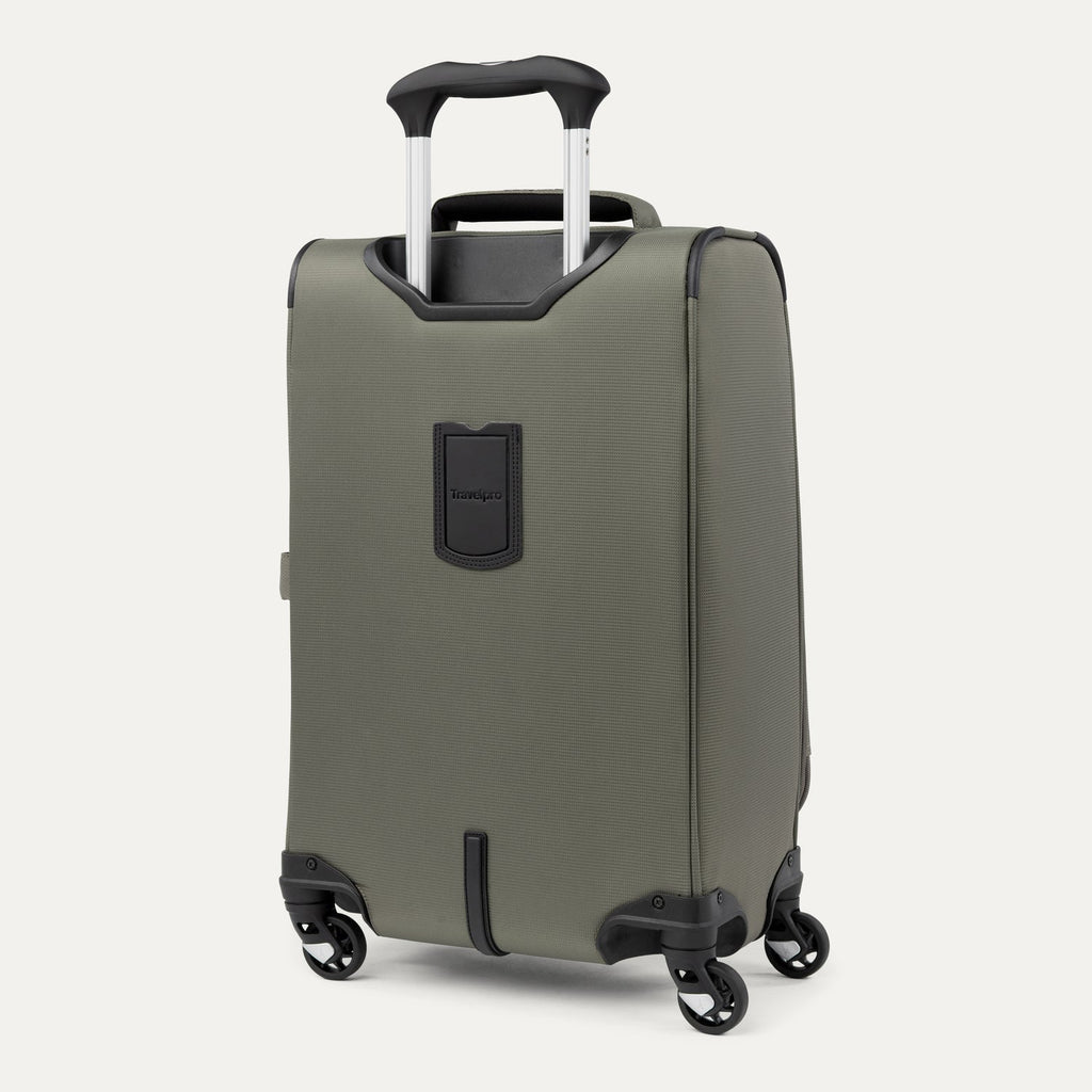 Travelpro Maxlite 5 Carry-On / Medium Check-In Luggage Set