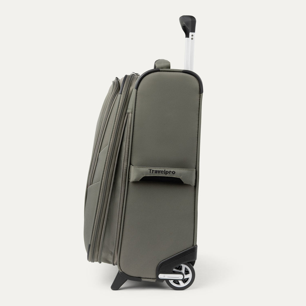 Travelpro Maxlite 5 International Carry-On Rollaboard Luggage