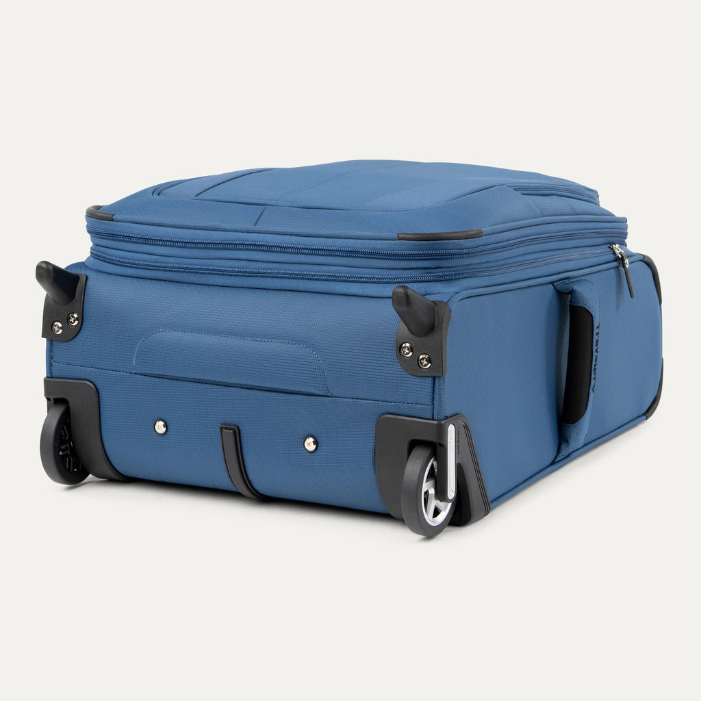 Travelpro Maxlite 5 International Carry-On Rollaboard Luggage