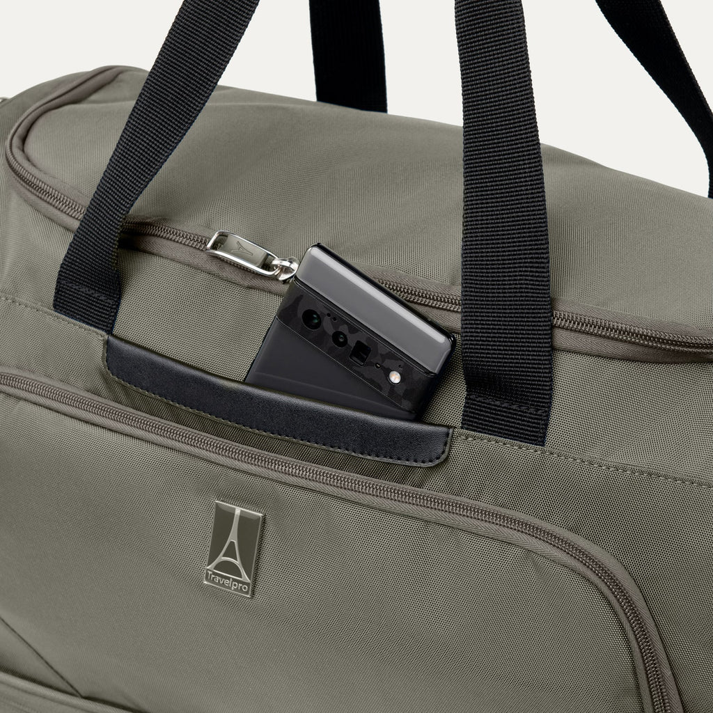 Travelpro Maxlite 5 Drop-Bottom Weekender