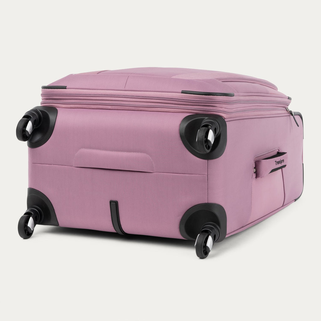 Travelpro Maxlite 5 Medium Check-In Spinner Luggage