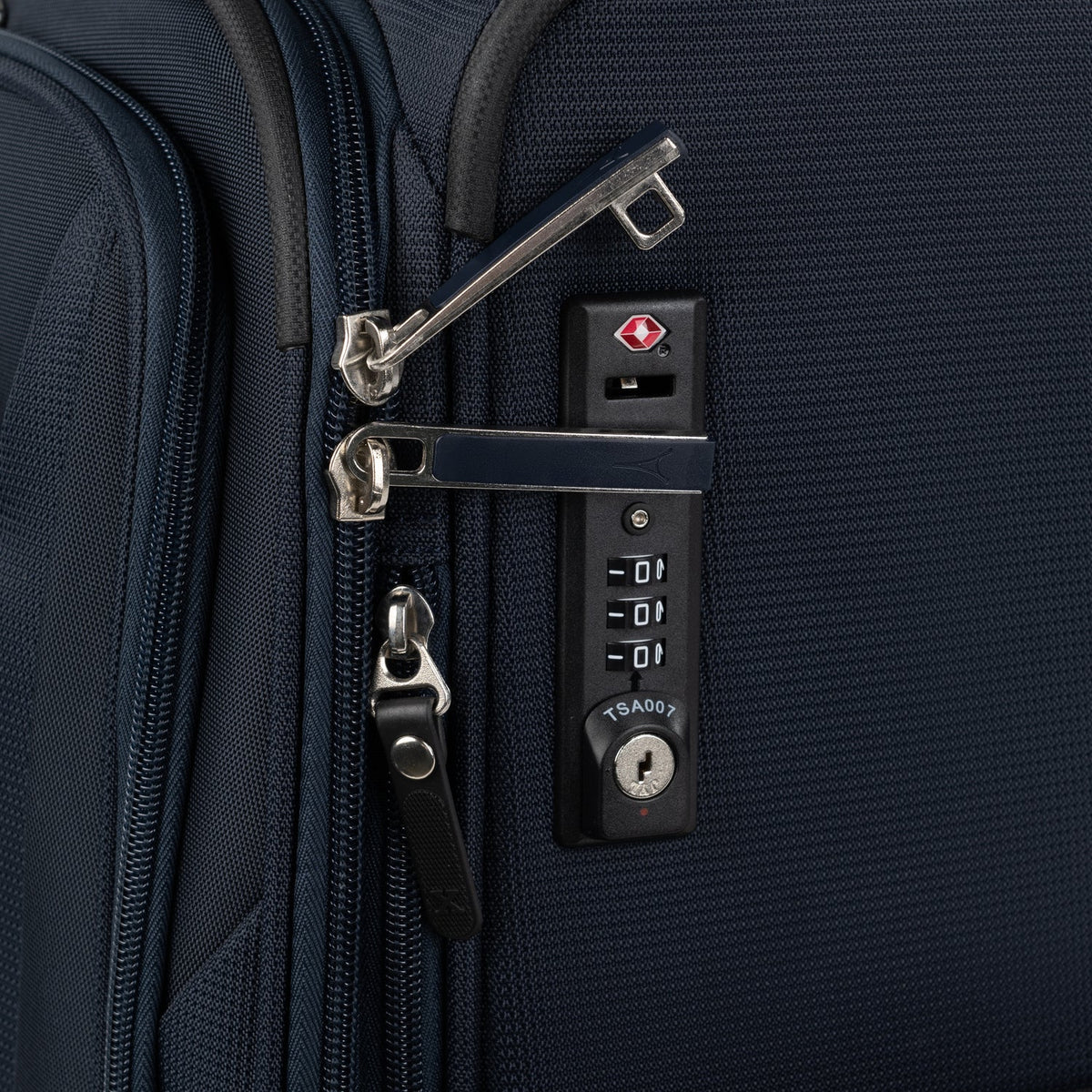 Travelpro Maxlite 5 International Carry-On Spinner Luggage