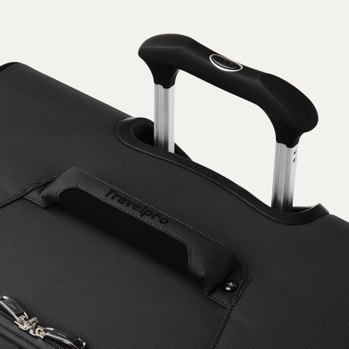 Travelpro Maxlite 5 Large Check-In Spinner Luggage