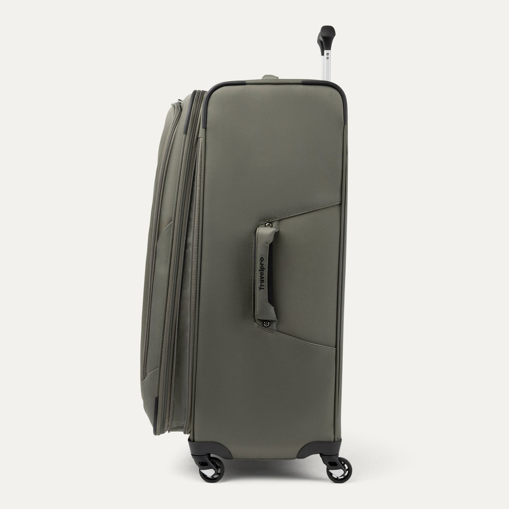 Travelpro Maxlite 5 Large Check-In Spinner Luggage