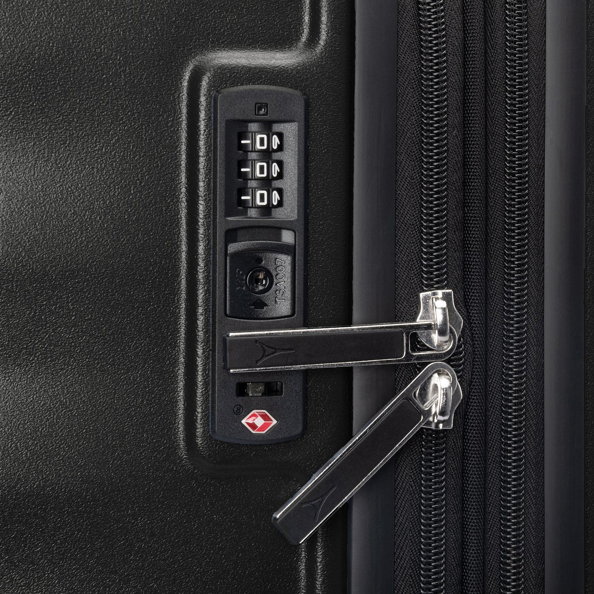 Travelpro Maxlite Air V2 Compact Carry-On Hardside Spinner Luggage
