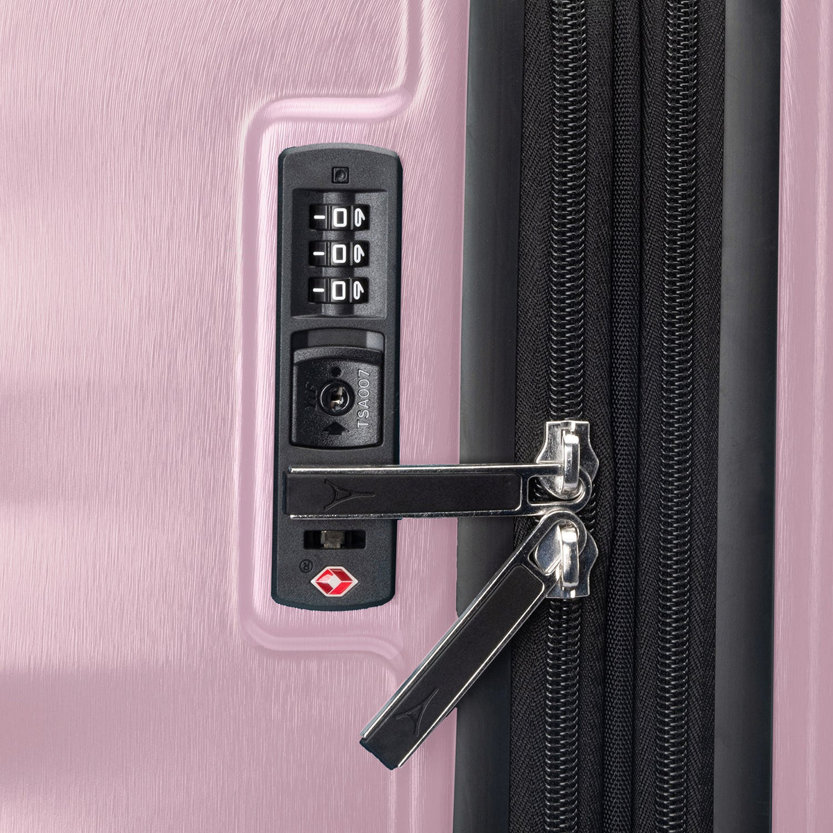 Travelpro Maxlite Air V2 Medium Check-In Hardside Spinner Luggage