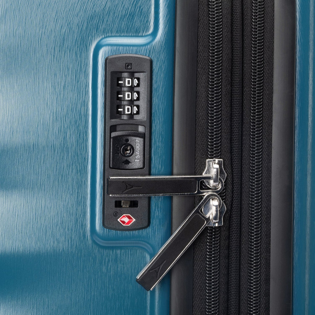 Travelpro Maxlite Air V2 Medium Check-In Hardside Spinner Luggage