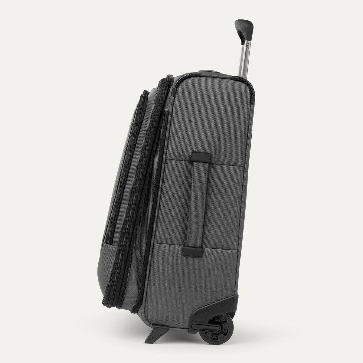 Travelpro Crew Classic Carry-On Rollaboard Luggage