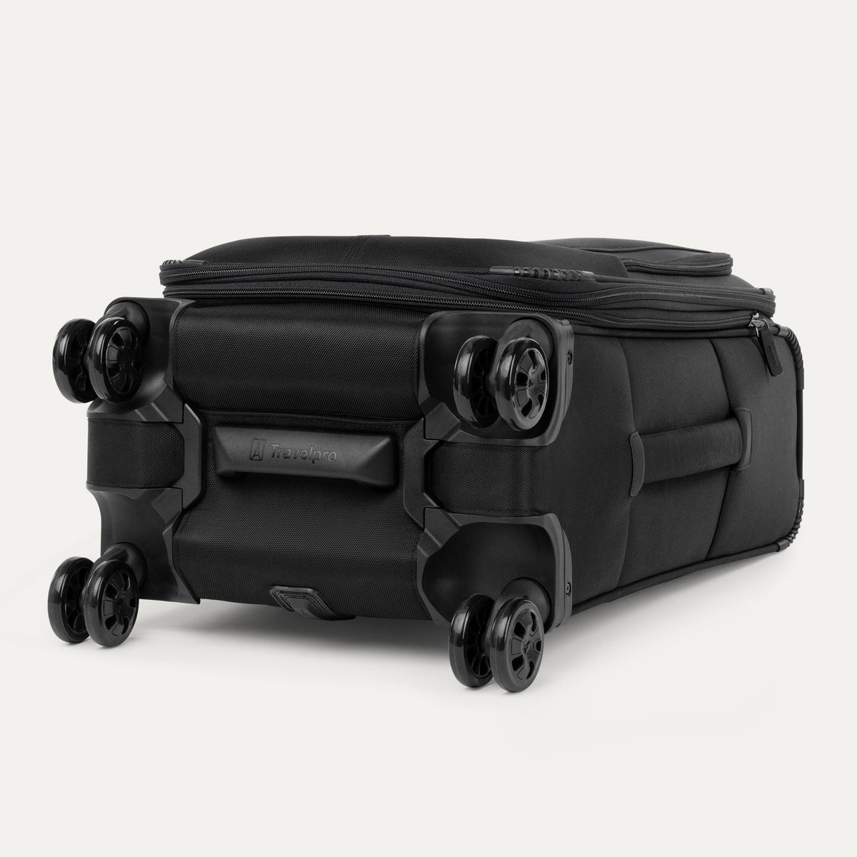 Travelpro Crew Classic Carry-On / Medium Check-In Luggage Set