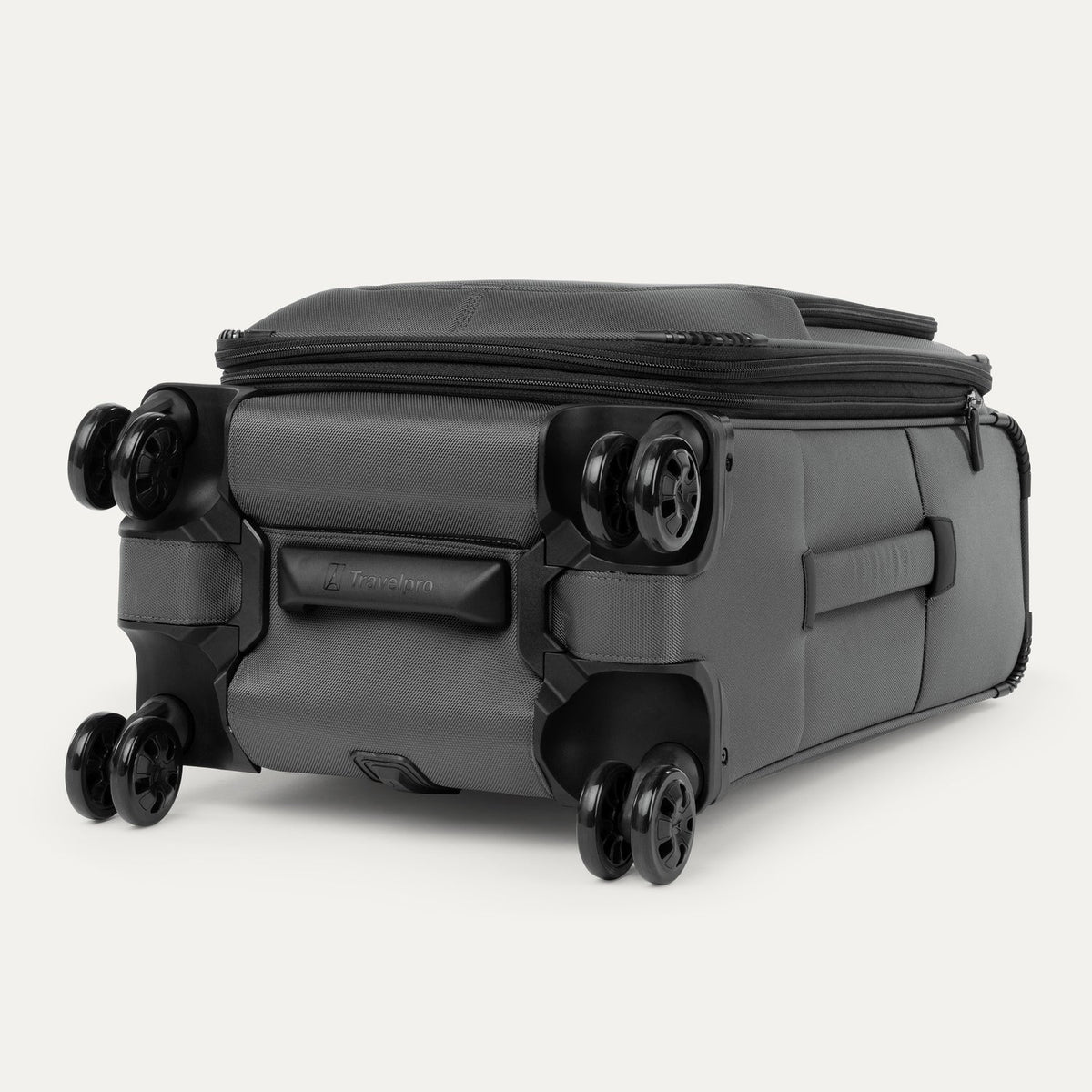 Travelpro Crew Classic Carry-On / Medium Check-In Luggage Set