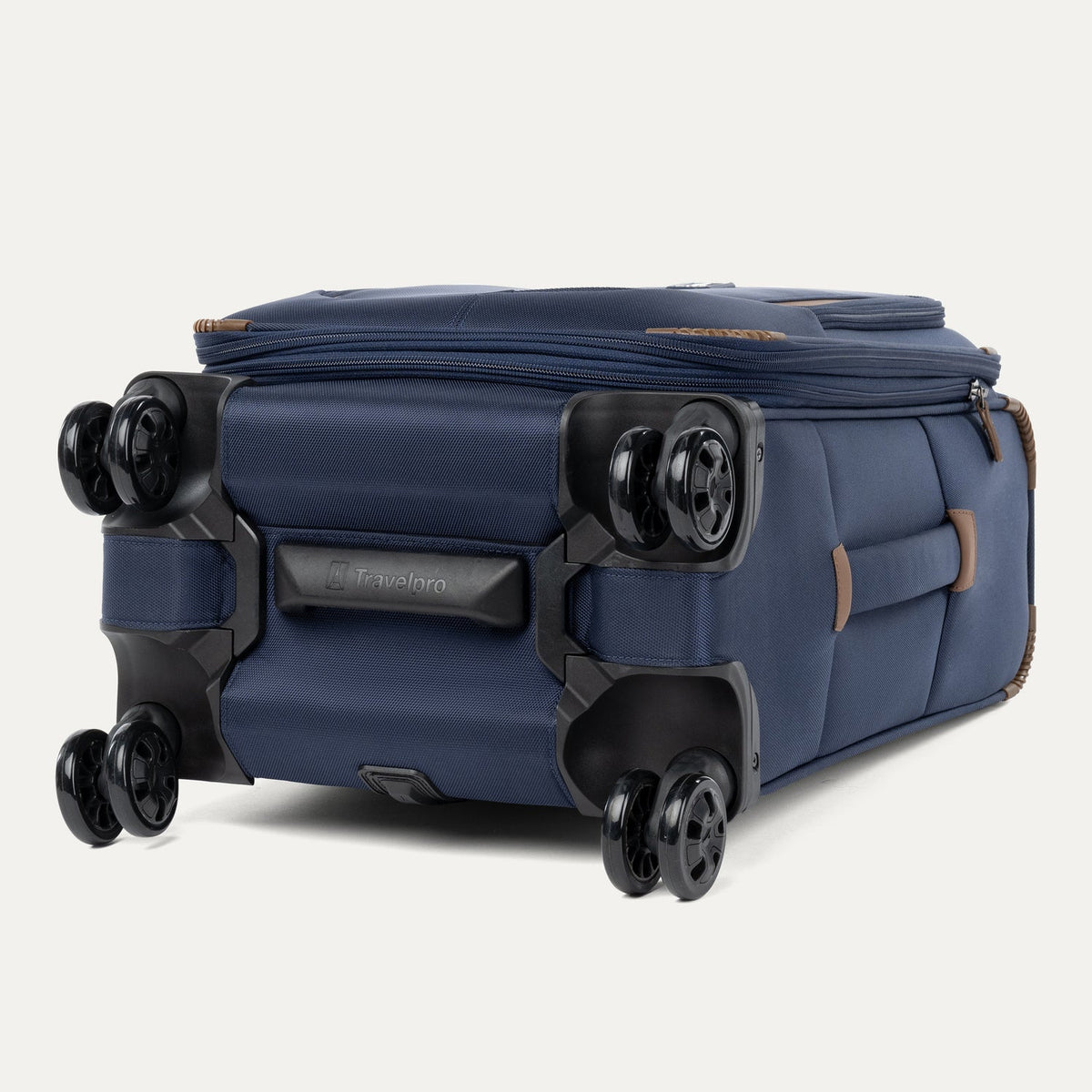 Travelpro Crew Classic Carry-On / Medium Check-In Luggage Set