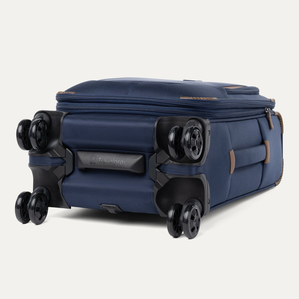 Travelpro Crew Classic Compact Carry-On / Large Check-In Luggage Set