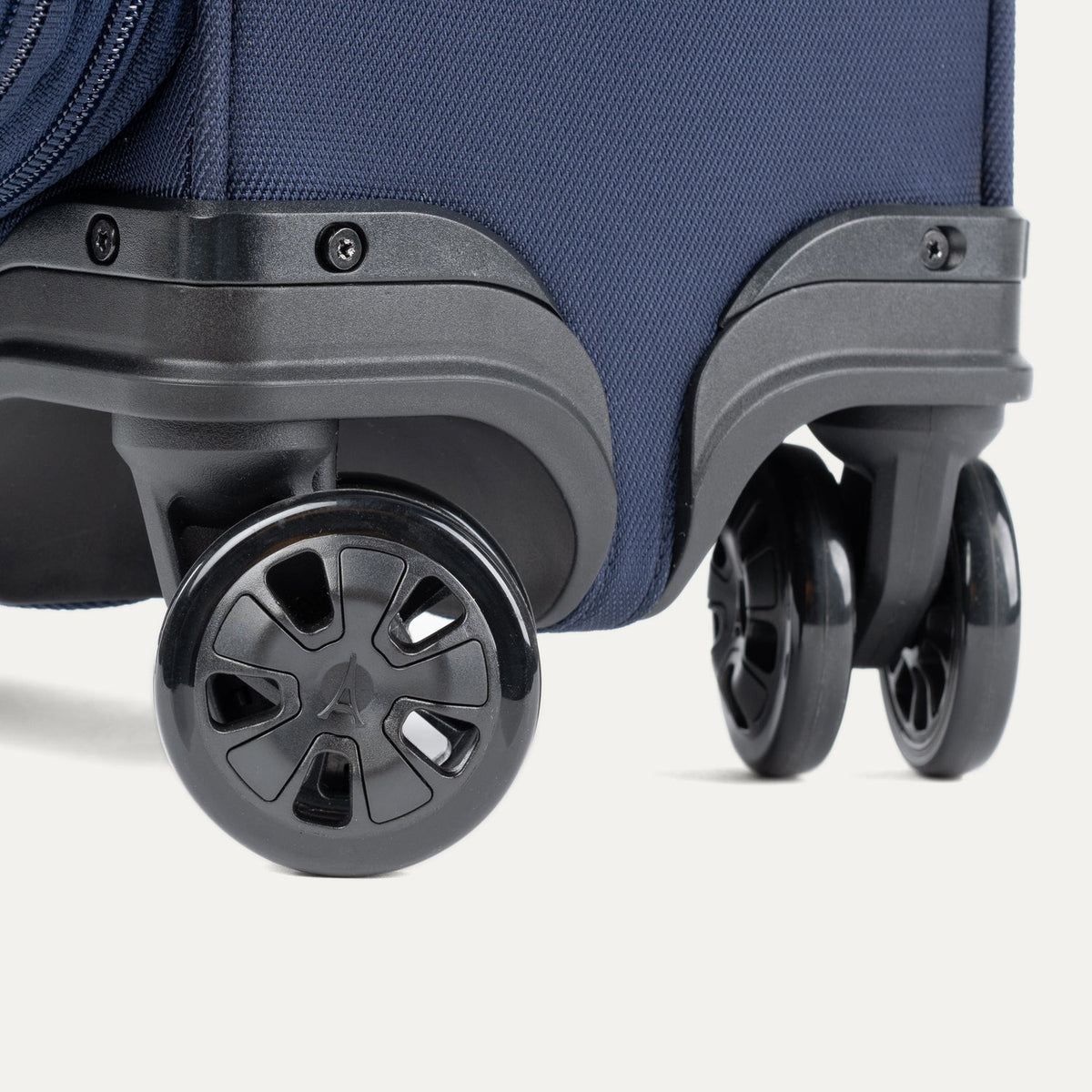 Travelpro Crew Classic Compact Carry-On Spinner Luggage