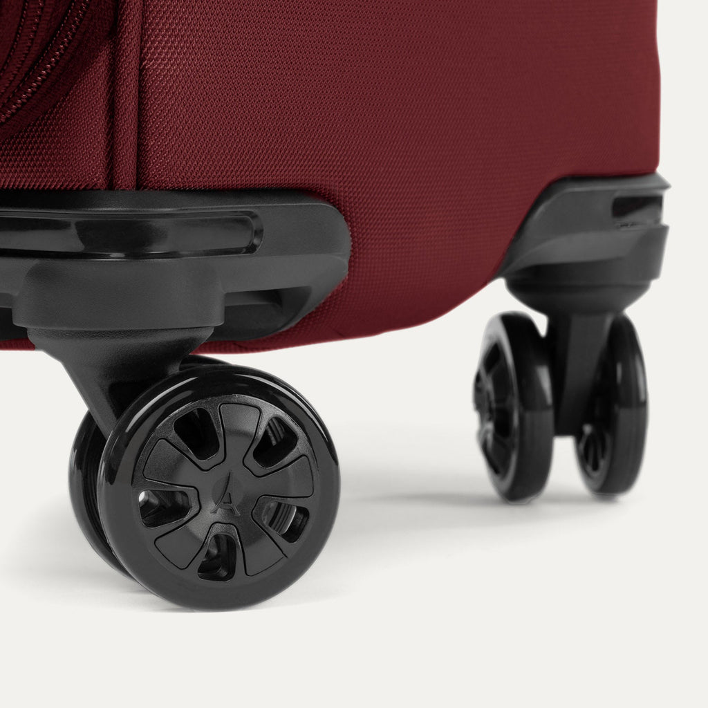 Travelpro Crew Classic Large Check-In Spinner Luggage