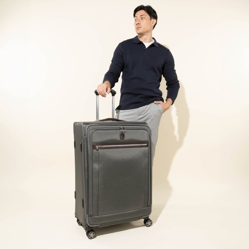 Travelpro Platinum Elite Large Check-In Spinner Luggage