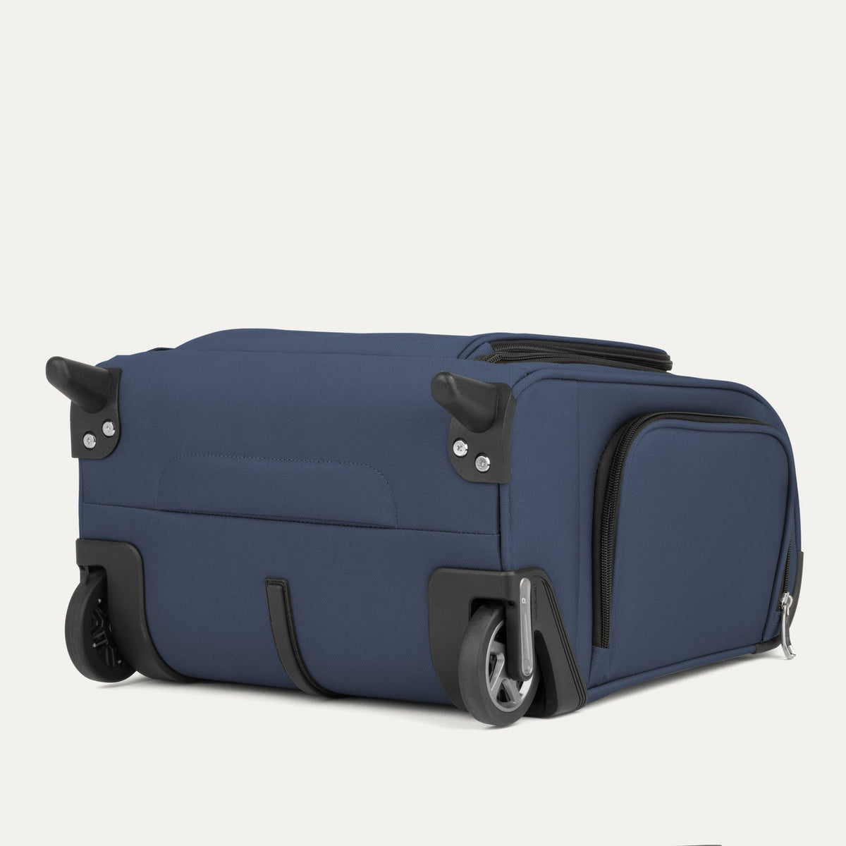 Travelpro Roundtrip Rolling Underseat Carry-On Luggage