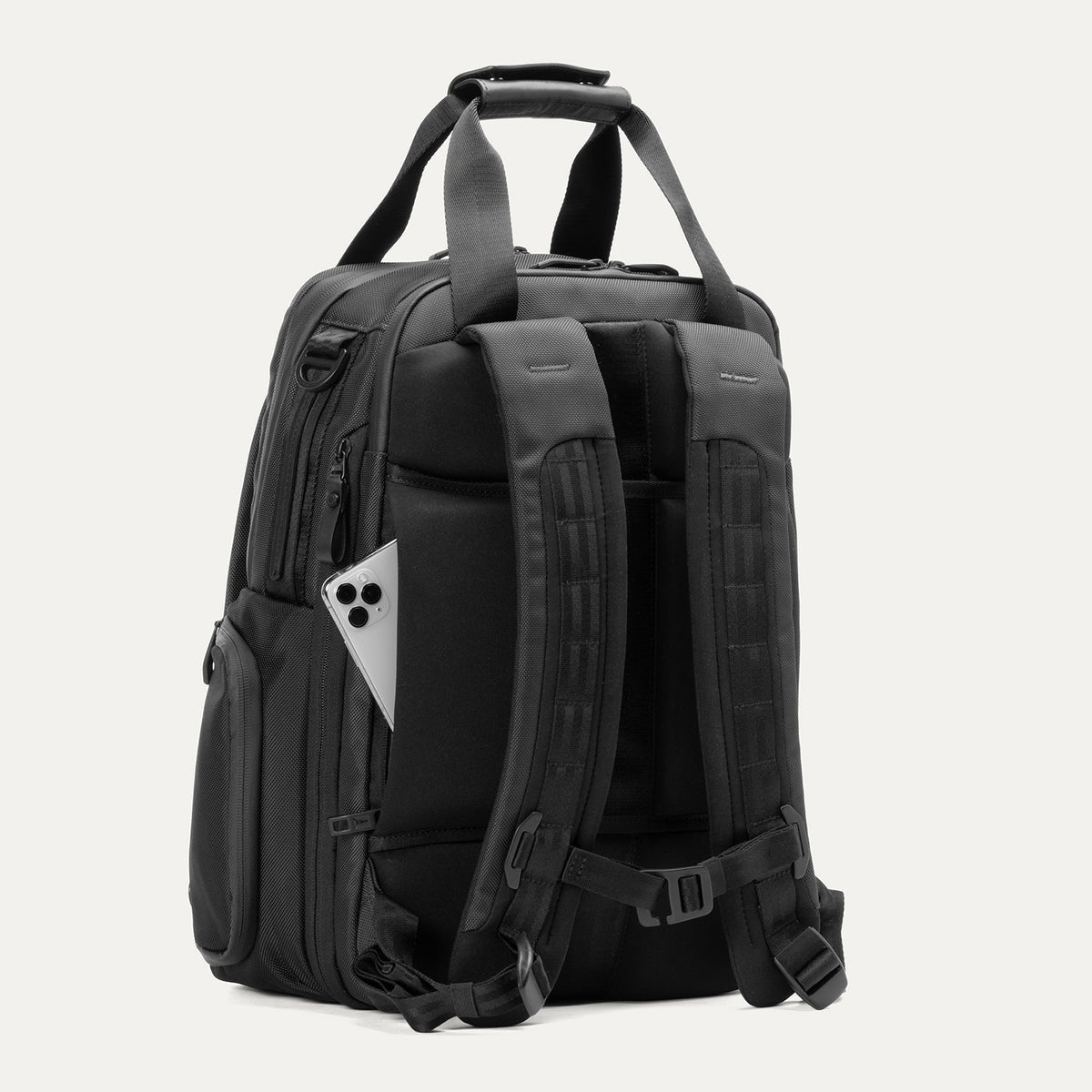 Travelpro Altitude Medium Expandable Laptop Backpack 25-30L - Final Sale