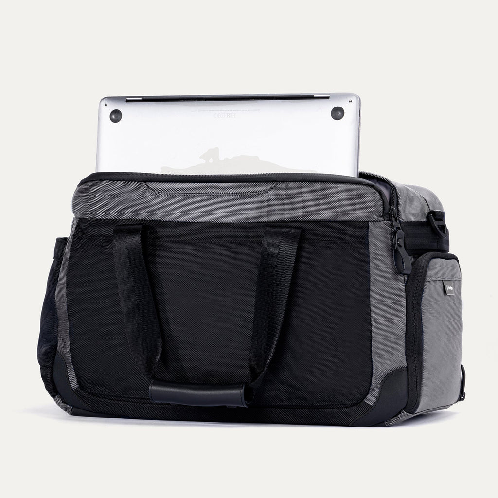 Travelpro Altitude Day-to-Day Duffel