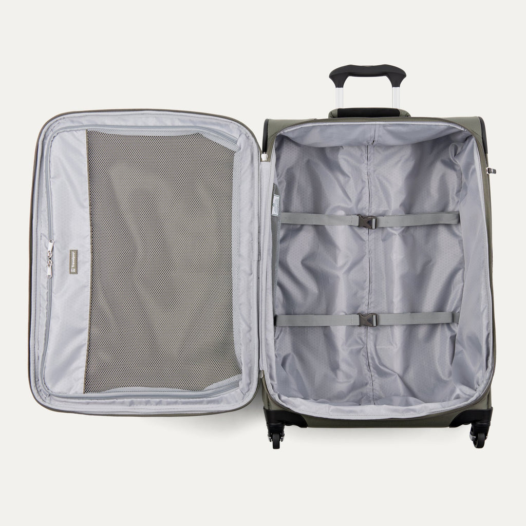 Travelpro Maxlite 5 Weekender Bag / Medium Check-In Luggage Set