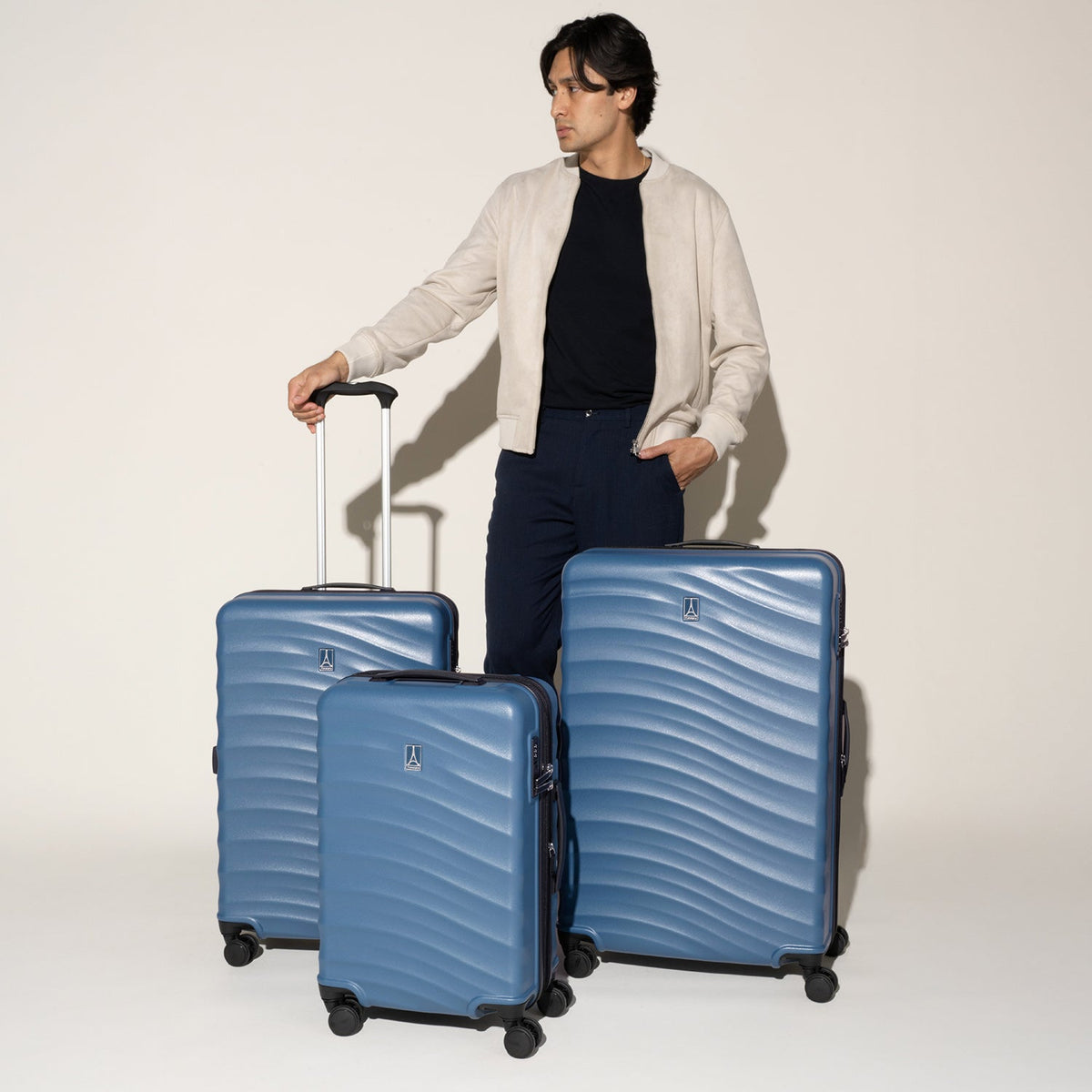 Travelpro Maxlite Air V2 Carry-On / Medium / Large Luggage Set