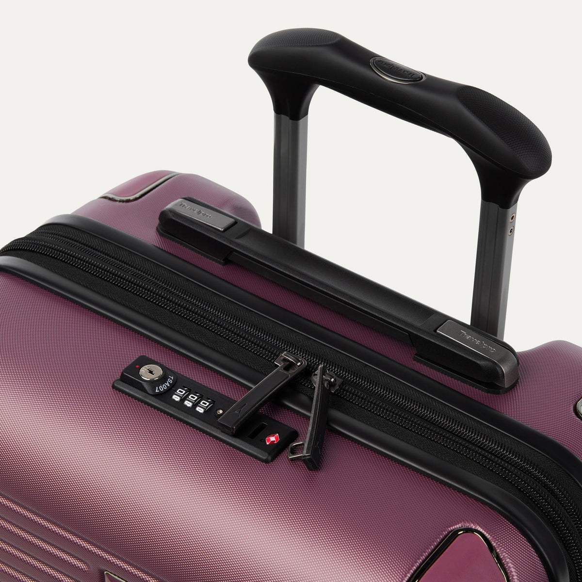 Travelpro Roundtrip Carry-On / Medium Check-In Hardside Luggage Set
