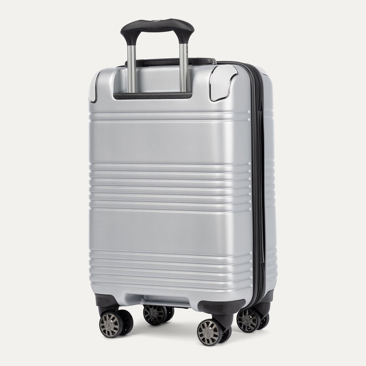 Travelpro Roundtrip Carry-On / Medium Check-In Hardside Luggage Set