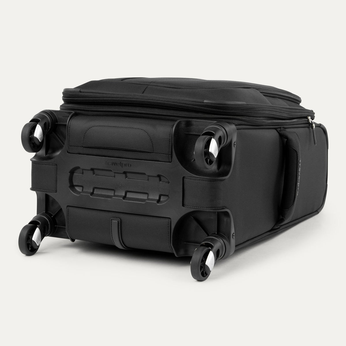 Travelpro Maxlite 5 Carry-On / Medium / Large Luggage Set