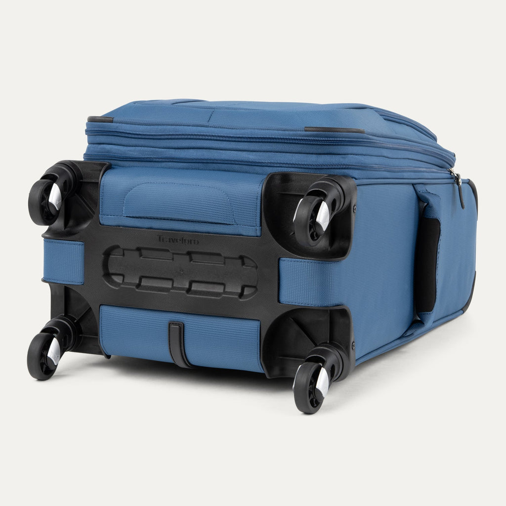 Travelpro Maxlite 5 Carry-On / Medium / Large Luggage Set