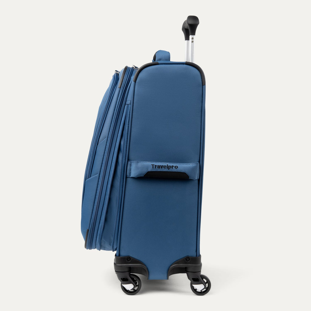 Travelpro Maxlite 5 Carry-On / Medium / Large Luggage Set