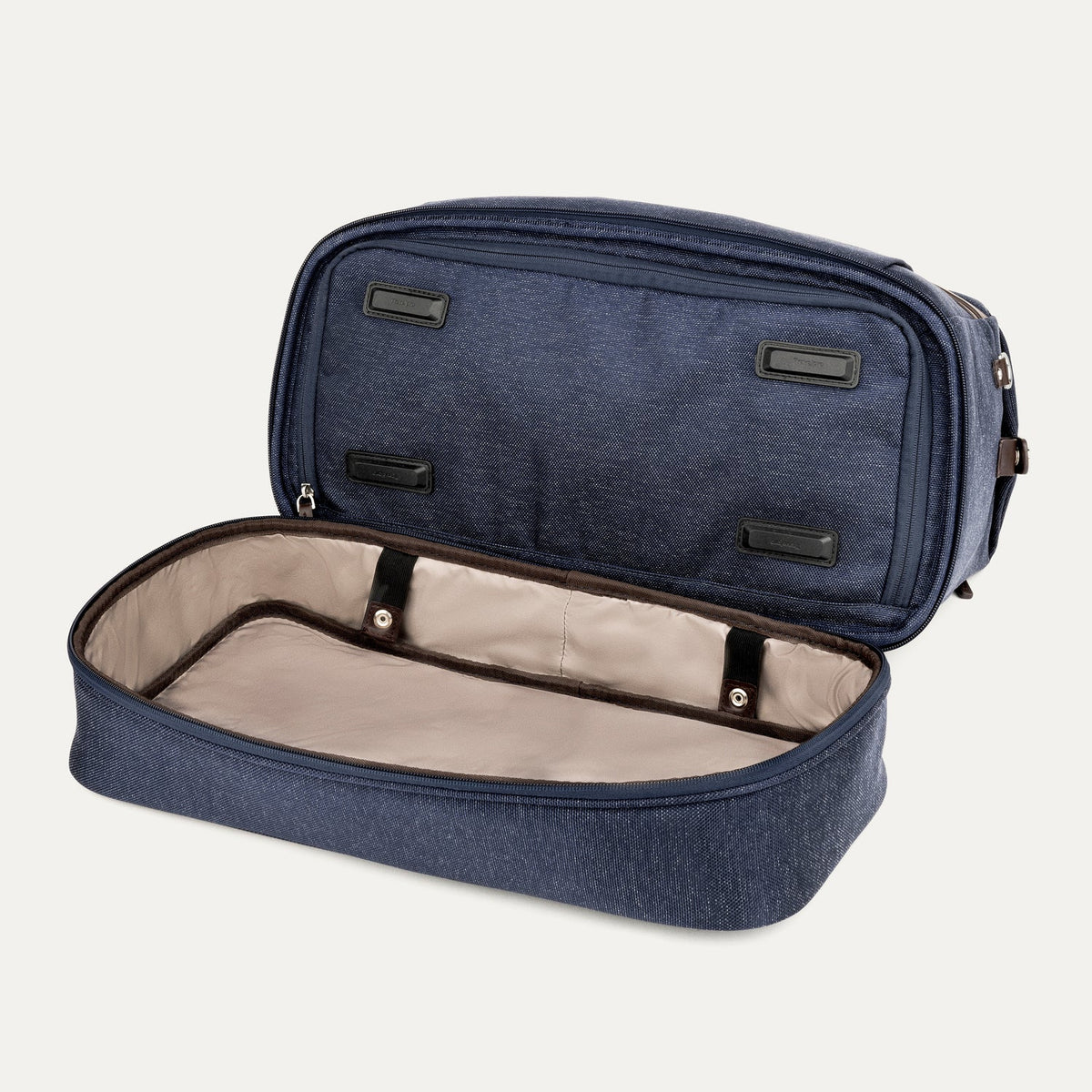 Travelpro Platinum Elite Drop-Bottom Weekender