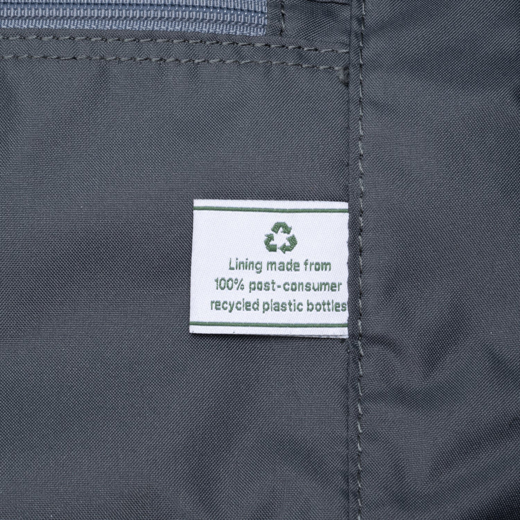 Travelpro Platinum Elite Drop-Bottom Weekender