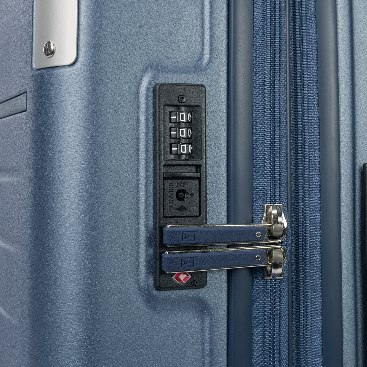 Travelpro Platinum Elite Medium Check-In Hardside Spinner Luggage